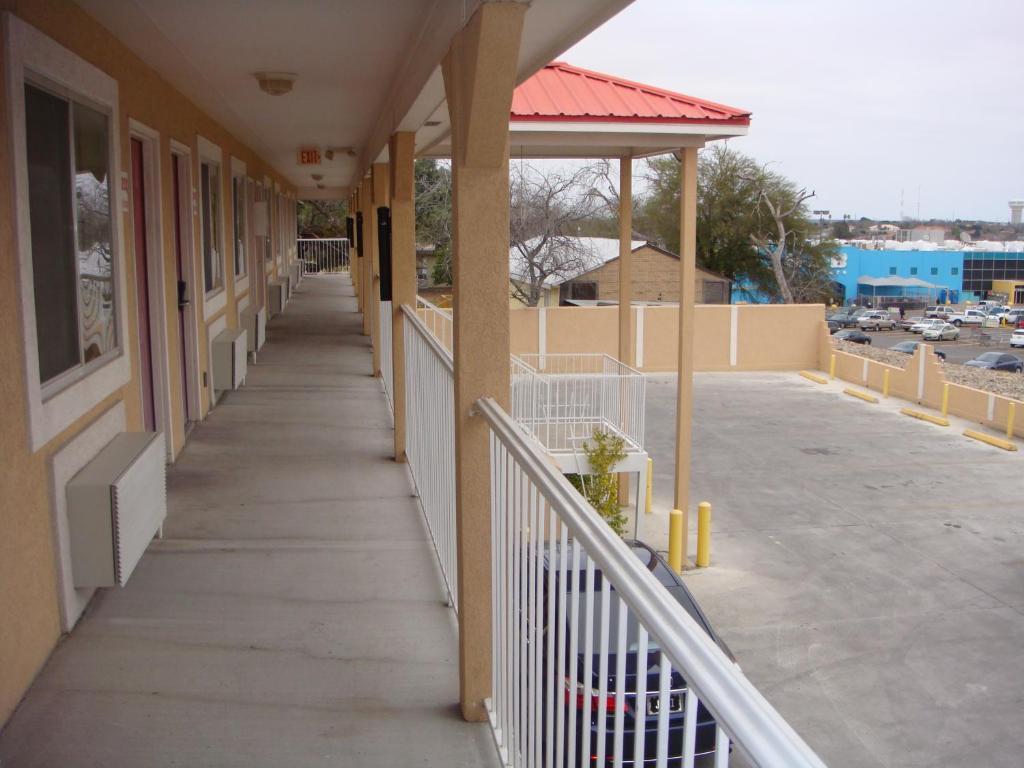Eagle Pass Inn Esterno foto